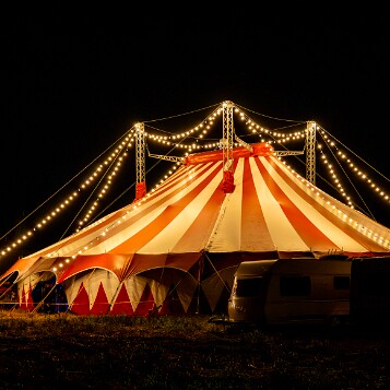2025 10 Zirkus Salto Mortale